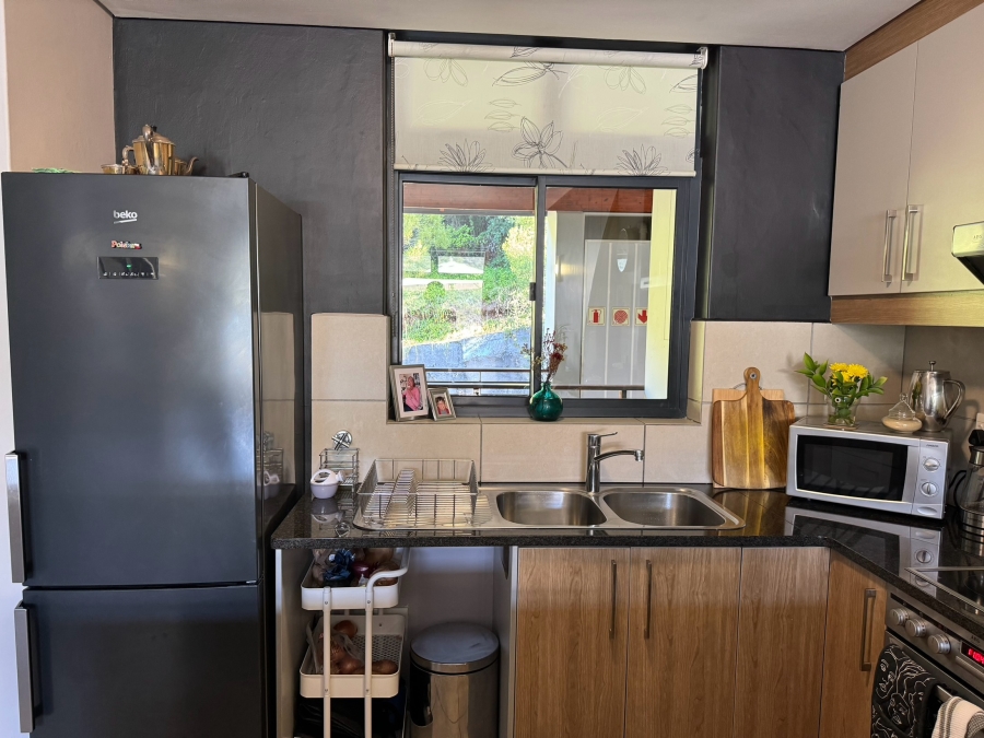 2 Bedroom Property for Sale in Herolds Bay Western Cape